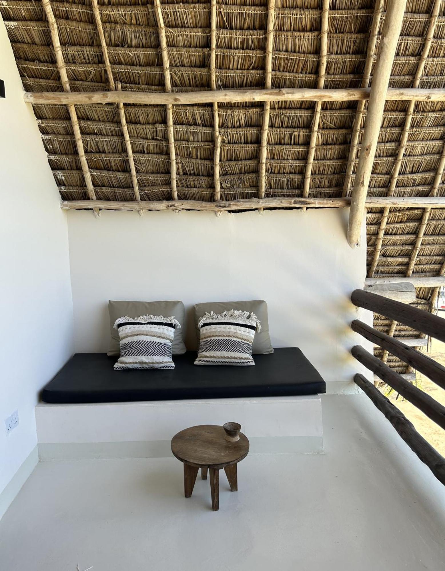Kuwa Zanzibar Aparthotel Kiwengwa  Exterior foto